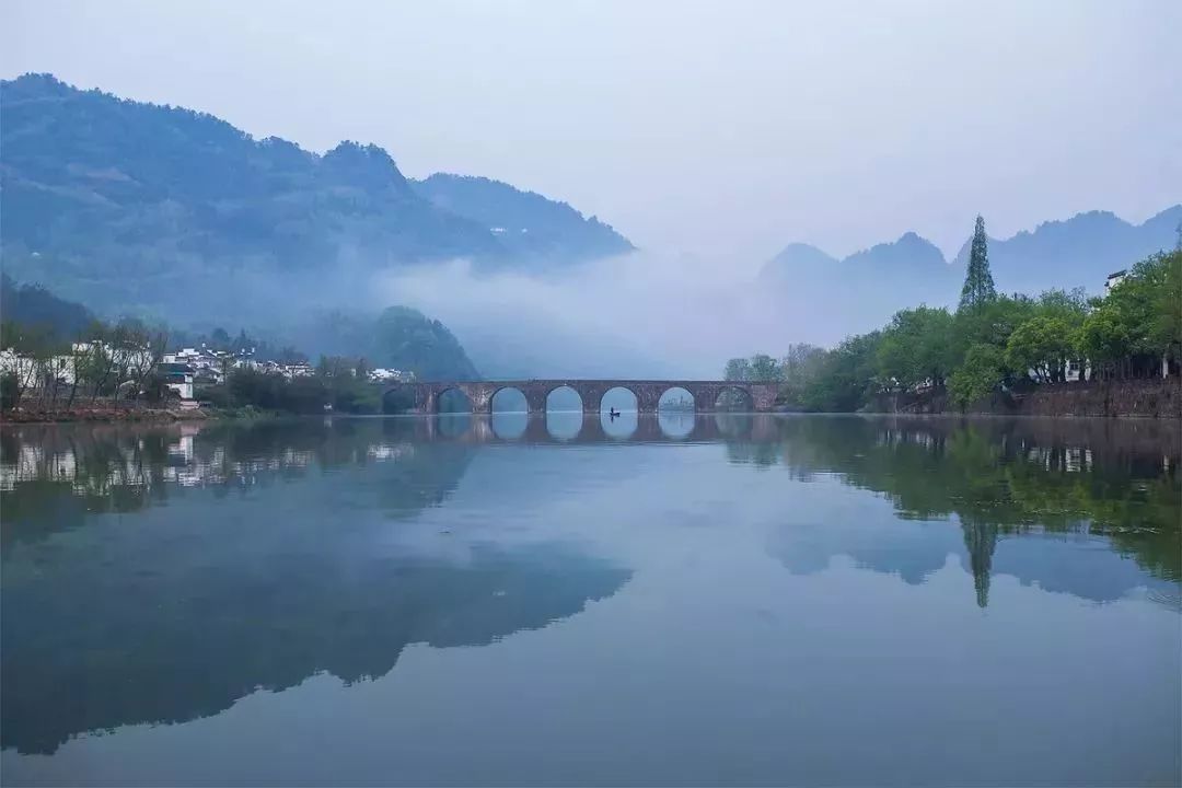 《偶像来了》炒火了这个江南第一村