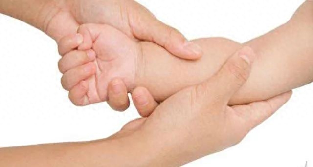 （李向东）婴儿掌纹的健康特征，你知道吗？